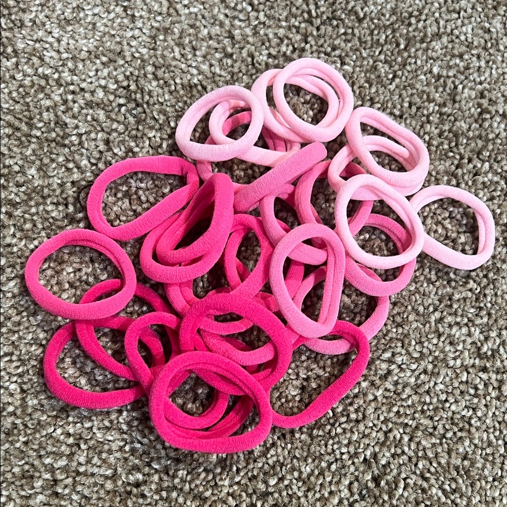 Set of 30 Assorted Pink Hair Ties